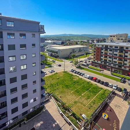 Oota Soko With Parking Garage Lägenhet Kragujevac Exteriör bild