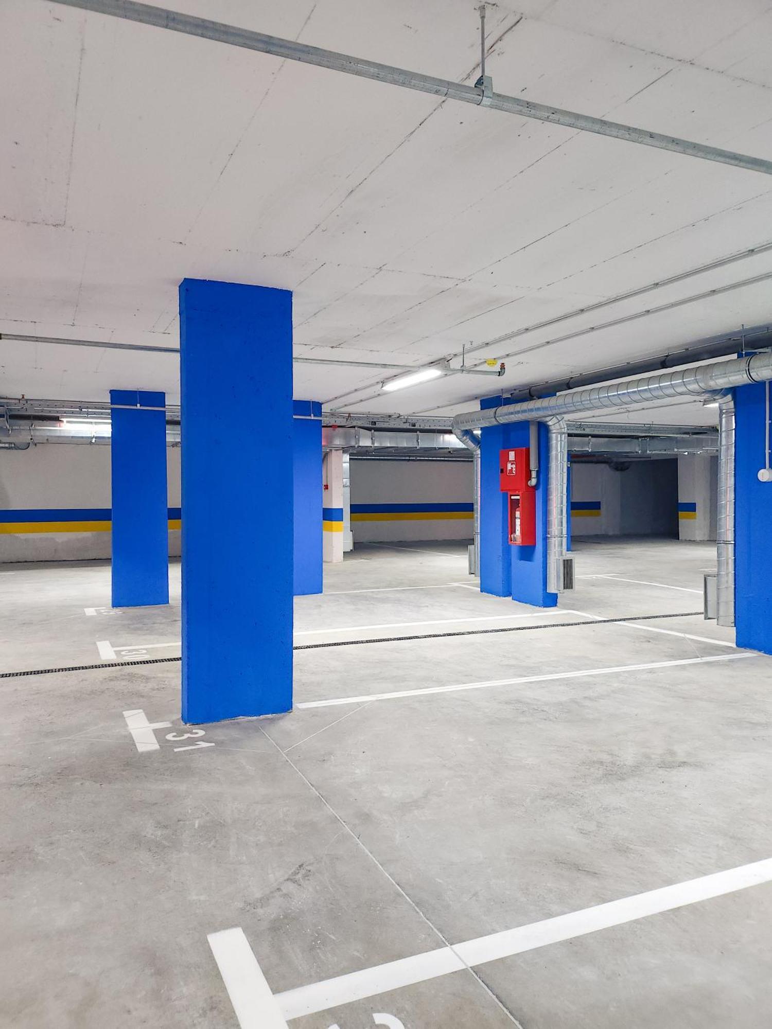 Oota Soko With Parking Garage Lägenhet Kragujevac Exteriör bild